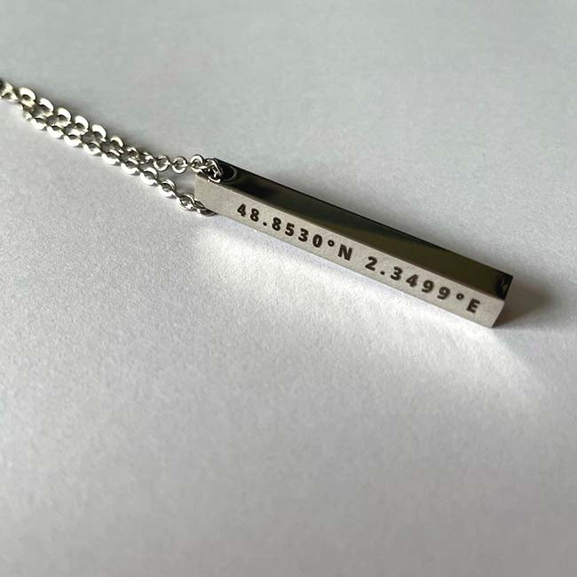 Collier Coordonnées Personnalisées