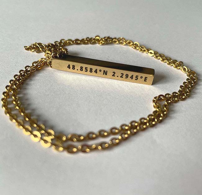 Collier Coordonnées Personnalisées